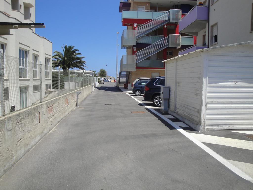 Residence La Nave Senigallia Exterior foto