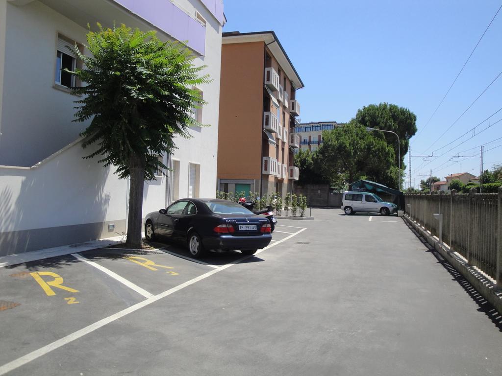 Residence La Nave Senigallia Exterior foto